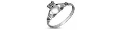 Sterling silver Claddagh ring